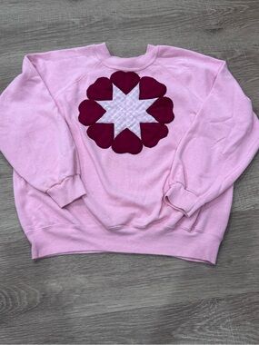 💕 Vintage 1980s Bassett-Walker Pink Heart & Gingham Star Appliqué Sweatshirt 💕